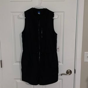 NWT Old Navy Cargo Romper Black